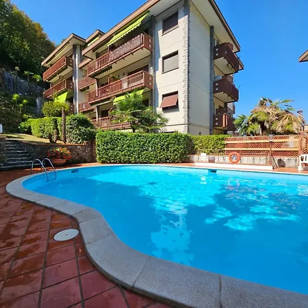 Private Parking And Pool - Mediterranean Horizon Ml Lägenhet