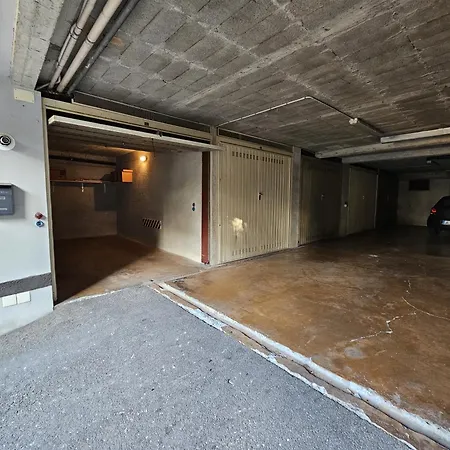 Private Parking And Pool - Mediterranean Horizon Ml