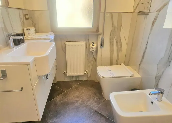 Private Parking And Pool - Mediterranean Horizon Ml Appartement