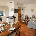 Private Parking And Pool - Mediterranean Horizon Ml *