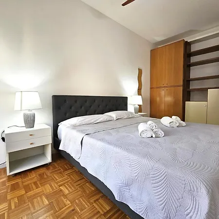 Private Parking And Pool - Mediterranean Horizon Ml Apartament *