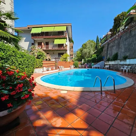 Private Parking And Pool - Mediterranean Horizon Ml 아파트 *
