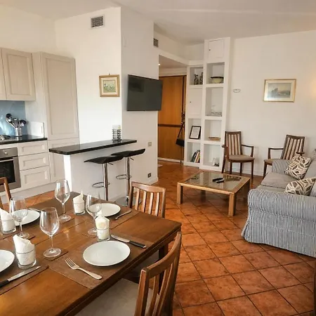 Private Parking And Pool - Mediterranean Horizon Ml *