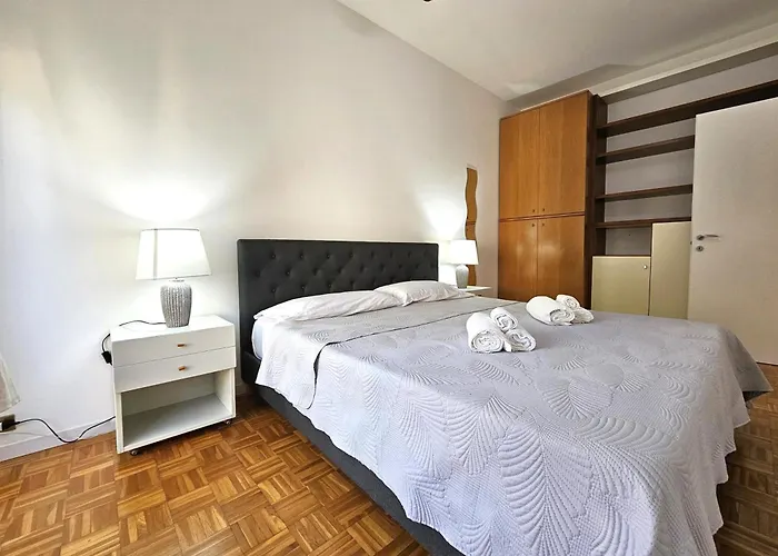 Private Parking And Pool - Mediterranean Horizon Ml Apartament *