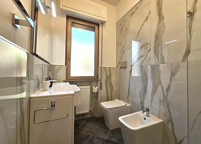 Private Parking And Pool - Mediterranean Horizon Ml