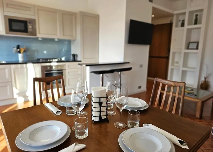 Private Parking And Pool - Mediterranean Horizon Ml Apartment *