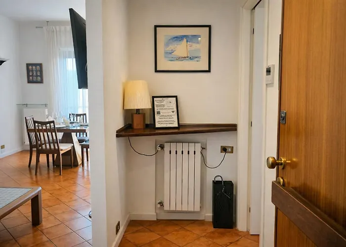 Private Parking And Pool - Mediterranean Horizon Ml *