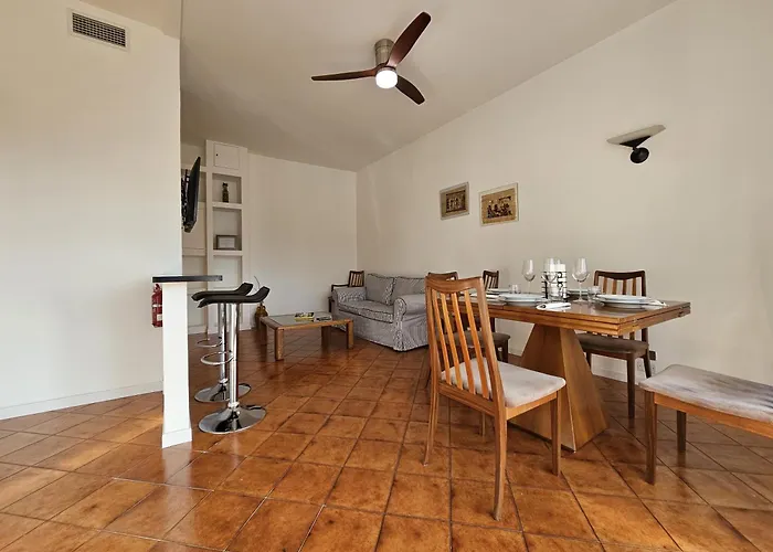 Private Parking And Pool - Mediterranean Horizon Ml *