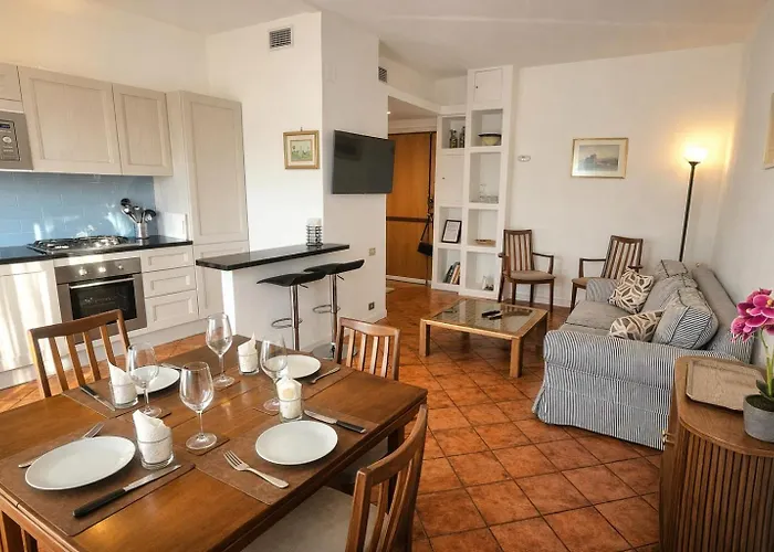 Private Parking And Pool - Mediterranean Horizon Ml *