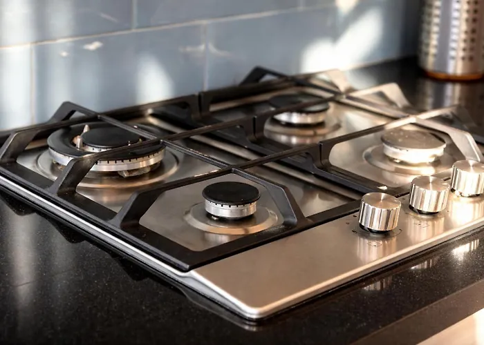 Private Parking And Pool - Mediterranean Horizon Ml Apartment *